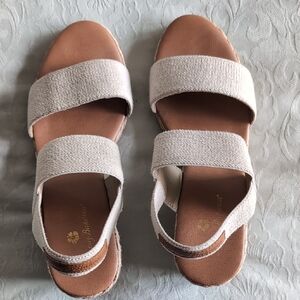 Tommy Bahama Tan Strappy Sandals